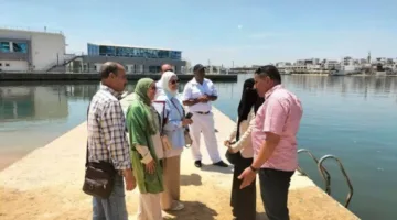 محافظ الإسماعيلية يتابع جهود إدارة البيئة في متابعة المنشآت المقامة على بحيرة التمساح لتقليل مصادر التلوث البيئي