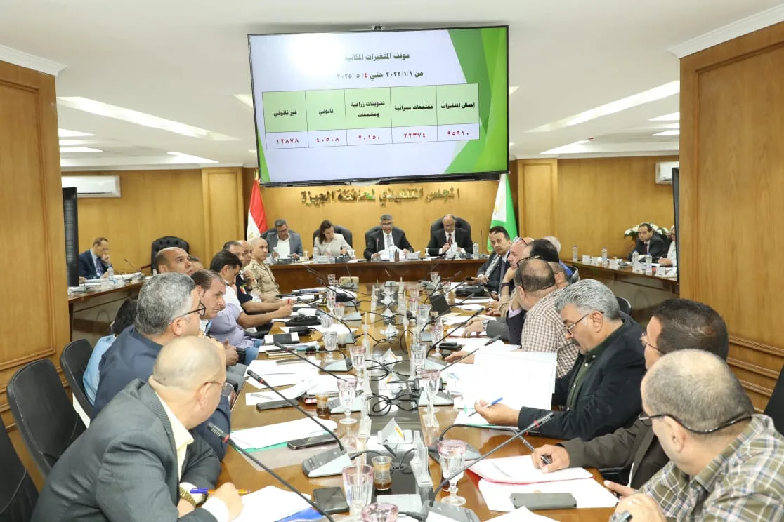 محافظ الجيزة يتابع استعدادات استقبال امتحانات نهاية العام الدراسي محافظ الجيزة يتابع استعدادات استقبال امتحانات نهاية العام الدراسي