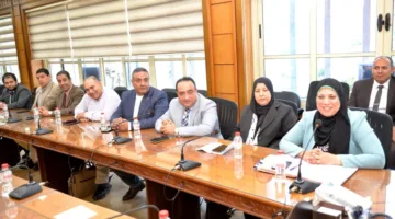 محافظ الدقهلية يستقبل مشرفي بعثة حجاج الجمعيات الأهلية