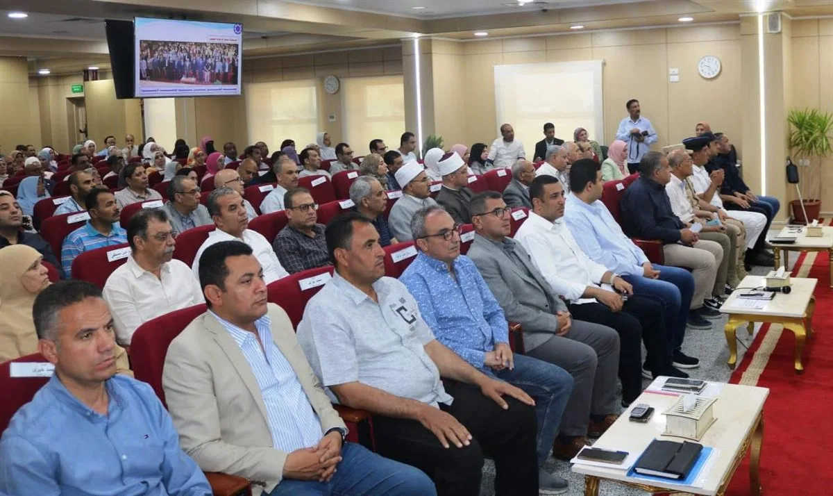 محافظ السويس :  التعاون أساس النجاح والتنسيق لإنجاز أي مهام