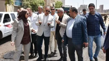 محافظ الشرقية يتفقد أعمال رصف شوارع تقسيم المعلمين بالزقازيق