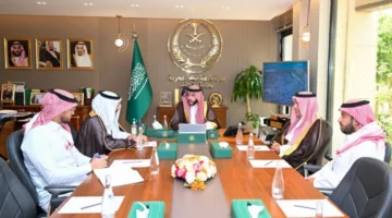 محافظ الطائف يستعرض الخطط التشغيلية لبلدية المحافظة خلال موسم الحج