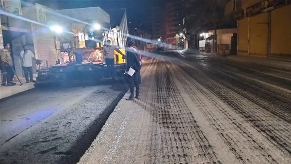 محافظ الغربية يتابع أعمال الرصف النهائية بشارع الخليج بقطور محافظ الغربية يتابع أعمال الرصف النهائية بشارع الخليج بقطور
