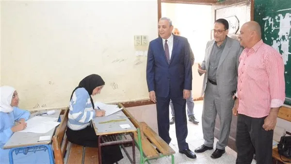 محافظ الغربية يزور مراكز امتحانات الدبلومات الفنية