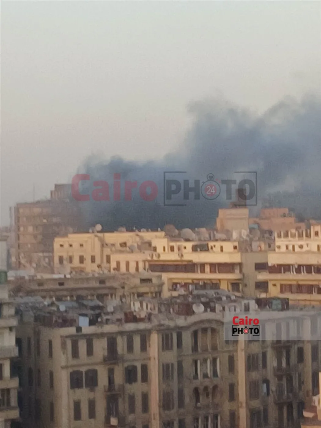 محافظ القاهرة: جارٍ السيطرة على حريق عقار أعلى بنك القاهرة بمنطقة وسط البلد| خاص محافظ القاهرة: جارٍ السيطرة على حريق عقار أعلى بنك القاهرة بمنطقة وسط البلد| خاص