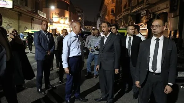 محافظ القاهرة: جميع مباني البنوك فى محيط حريق الأزبكية مؤمنة ولم تتأثر محافظ القاهرة: جميع مباني البنوك فى محيط حريق الأزبكية مؤمنة ولم تتأثر