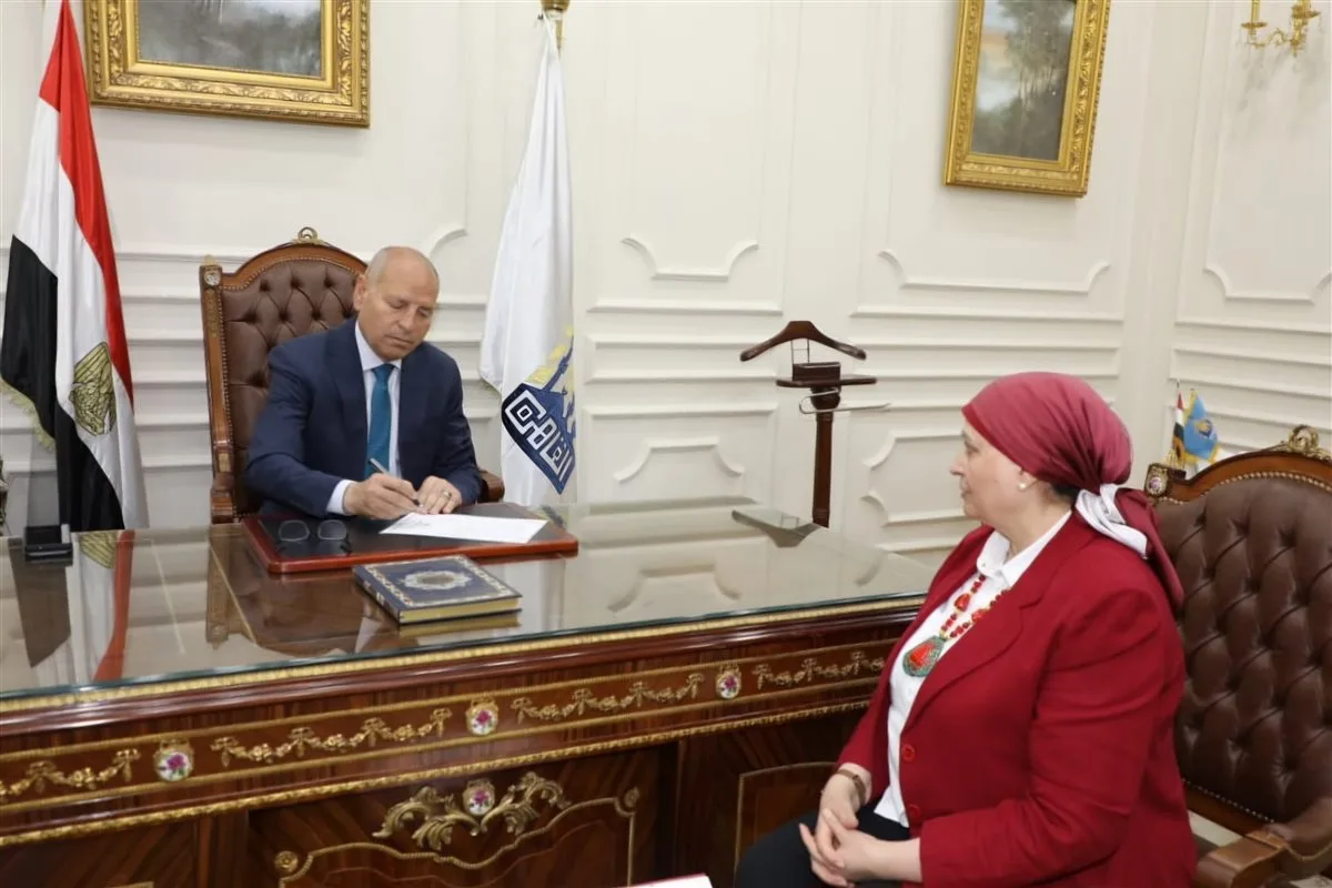 محافظ القاهرة يعتمد جدول امتحانات الفصل الدراسي الثانى للعام 2024/2025 محافظ القاهرة يعتمد جدول امتحانات الفصل الدراسي الثانى للعام 2024/2025