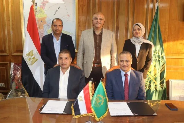محافظ القليوبية: بروتوكول تعاون لإقامة معرض لمؤسسة دار المعارف بمكتبة مصر محافظ القليوبية: بروتوكول تعاون لإقامة معرض لمؤسسة دار المعارف بمكتبة مصر