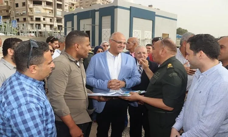 محافظ القليوبية يزور موقع إنشاء نادي المدنيين والعسكريين في بنها محافظ القليوبية يزور موقع إنشاء نادي المدنيين والعسكريين في بنها
