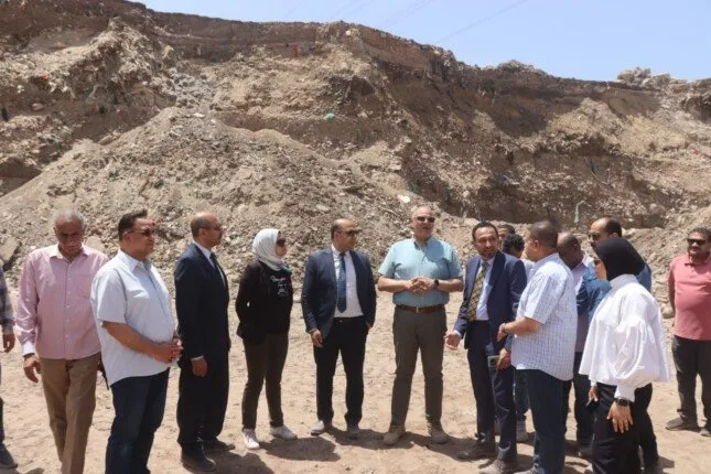 محافظ القليوبية يستعرض تحسين نظام إدارة النفايات وإزالة التراكمات تحت محور الفريق العصار محافظ القليوبية يستعرض تحسين نظام إدارة النفايات وإزالة التراكمات تحت محور الفريق العصار
