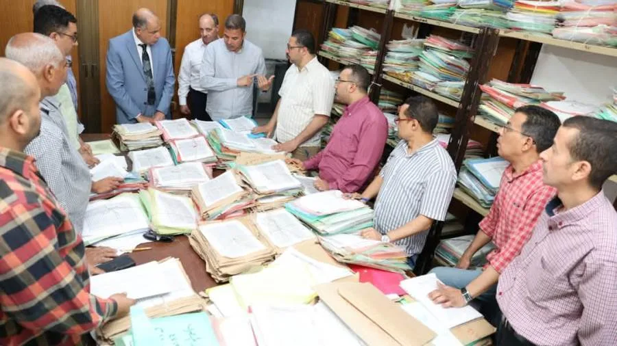 محافظ المنيا يطالب بزيادة سرعة العمل لتسريع إنجاز ملف تقنين أراضي الدولة محافظ المنيا يطالب بزيادة سرعة العمل لتسريع إنجاز ملف تقنين أراضي الدولة