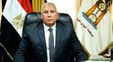 محافظ الوادي الجديد يصدر حركة تنقلات لرؤساء الوحدات القروية بالداخلة