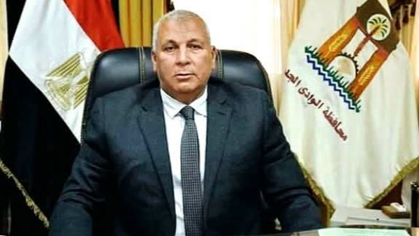 محافظ الوادي الجديد يصدر حركة تنقلات لرؤساء الوحدات القروية بالداخلة محافظ الوادي الجديد يصدر حركة تنقلات لرؤساء الوحدات القروية بالداخلة