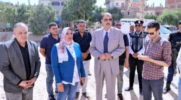 محافظ سوهاج يتفقد المركز التكنولوجي وموقف سيارات الأجرة وموقع إنشاء السوق الحضري