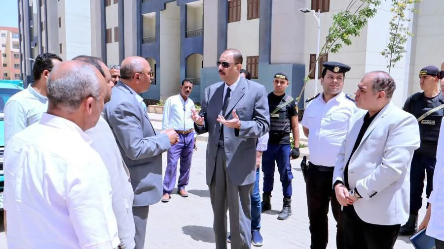 محافظ سوهاج يتفقد مدينة أخميم الجديدة ويؤكد دعم الدولة لمدن الجيل الرابع محافظ سوهاج يتفقد مدينة أخميم الجديدة ويؤكد دعم الدولة لمدن الجيل الرابع