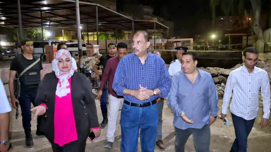 محافظ سوهاج يتفقد مشروعات التطوير والتجميل بمدينة سوهاج ويوجه بسرعة الإنجاز وفق البرنامج الزمني محافظ سوهاج يتفقد مشروعات التطوير والتجميل بمدينة سوهاج ويوجه بسرعة الإنجاز وفق البرنامج الزمني