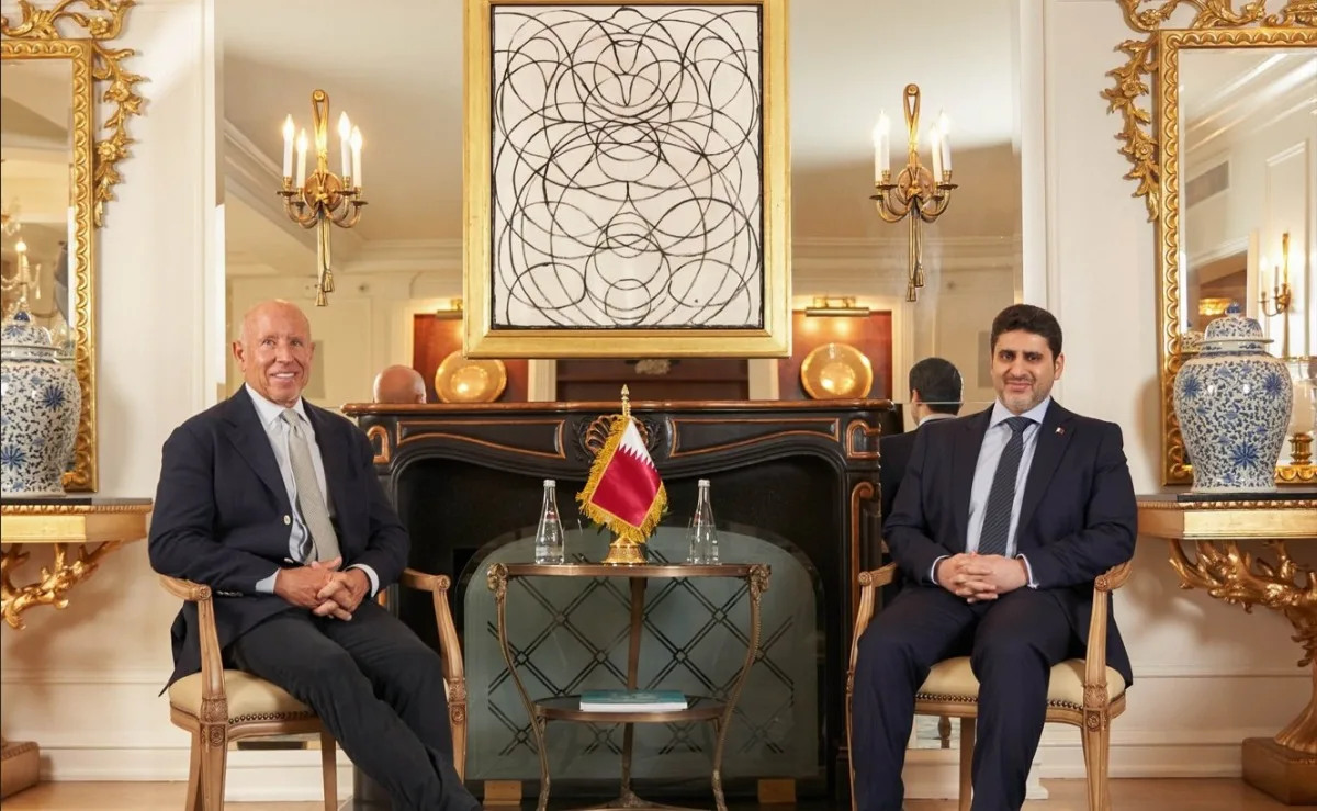 محافظ مصرف قطر المركزي يجتمع مع رئيس مجلس إدارة مجموعة ستاروود كابيتال محافظ مصرف قطر المركزي يجتمع مع رئيس مجلس إدارة مجموعة ستاروود كابيتال