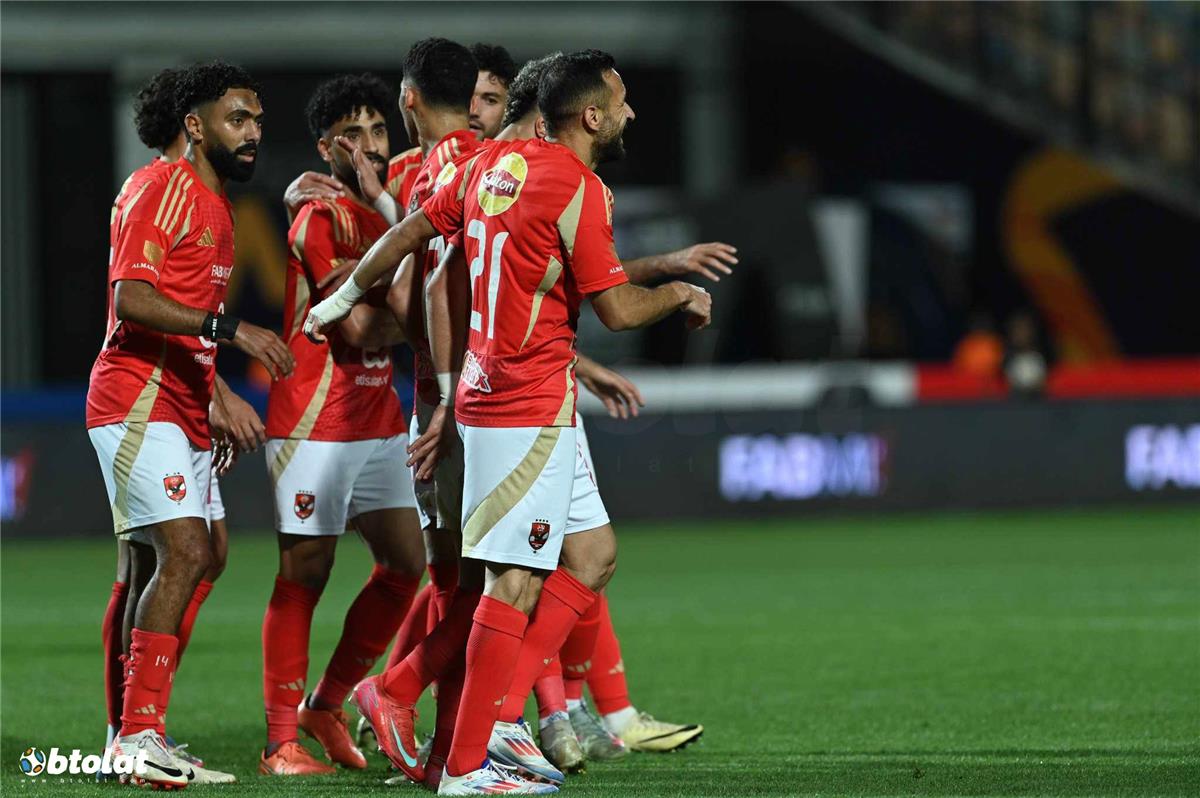 محسن صالح: الأهلي قدّم سيمفونية كروية أمام حرس الحدود.. والنحاس أدار مباراة “شطرنج” محسن صالح: الأهلي قدّم سيمفونية كروية أمام حرس الحدود.. والنحاس أدار مباراة “شطرنج”