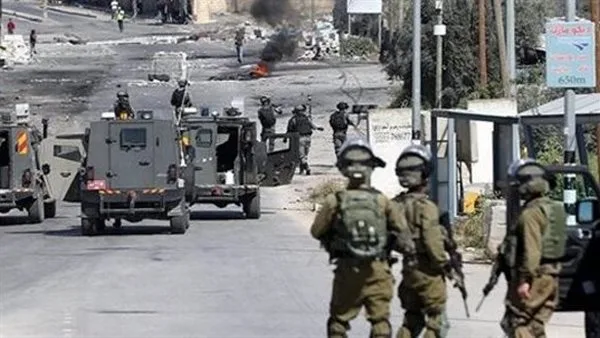 محلل سياسي فلسطيني: جيش الاحتلال رفض تولي مهمة توزيع المساعدات بغزة محلل سياسي فلسطيني: جيش الاحتلال رفض تولي مهمة توزيع المساعدات بغزة