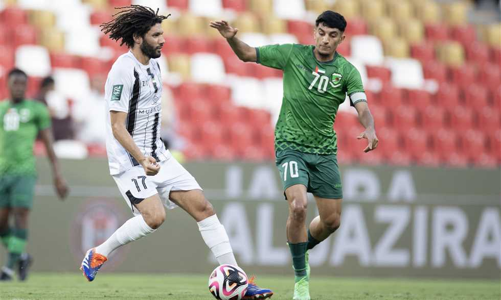محمد النني يفوز بجائزة لاعب الشهر في الدوري الإماراتي محمد النني يفوز بجائزة لاعب الشهر في الدوري الإماراتي