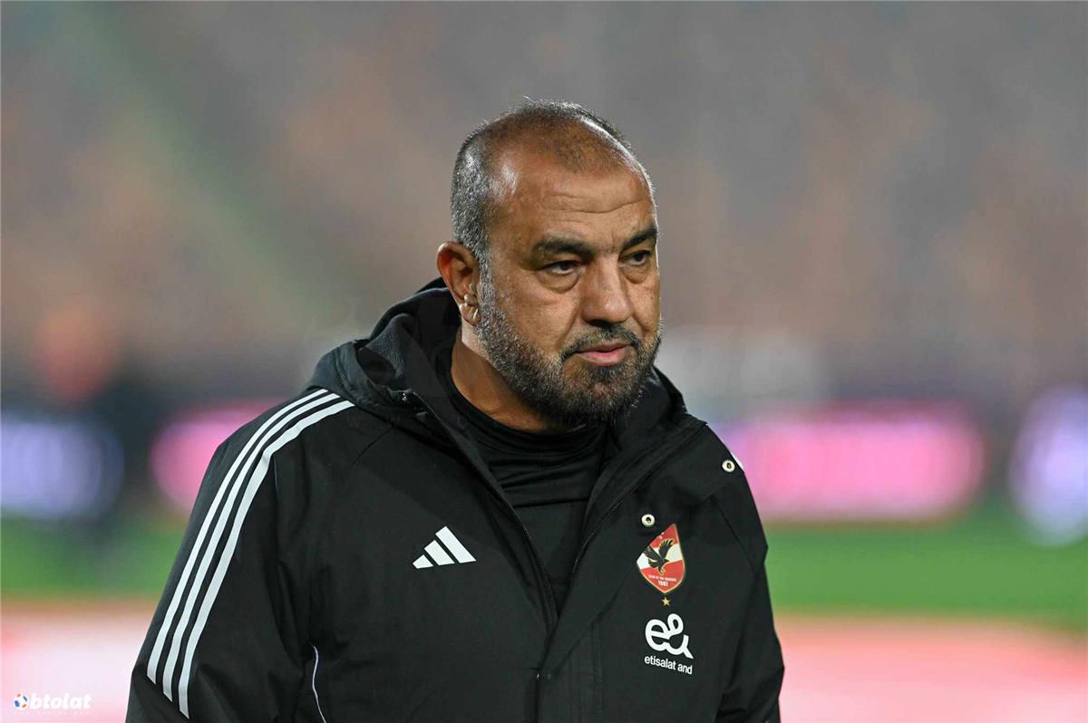 محمد رمضان يكشف عن لاعب تجاوز لفظيًا ضد كولر في الأهلي.. وشكوى بسبب السويسري محمد رمضان يكشف عن لاعب تجاوز لفظيًا ضد كولر في الأهلي.. وشكوى بسبب السويسري