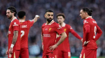 محمد صلاح يتألق في التشكيلة المثالية للدوري الإنجليزي