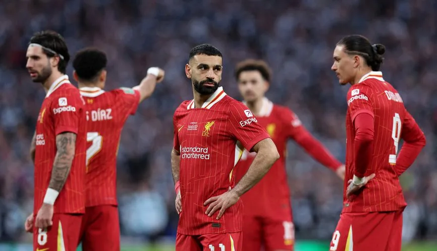 محمد صلاح يتألق في التشكيلة المثالية للدوري الإنجليزي محمد صلاح يتألق في التشكيلة المثالية للدوري الإنجليزي