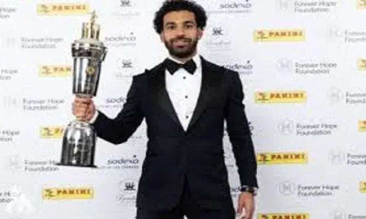 محمد صلاح يحصد جائزة لاعب العام فى الدورى الإنجليزى من رابطة الكتاب محمد صلاح يحصد جائزة لاعب العام فى الدورى الإنجليزى من رابطة الكتاب