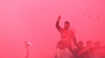 محمد صلاح يستمر في الاحتفال بلقب الدوري الإنجليزي (صور)