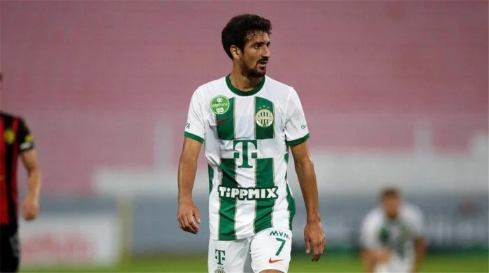 محمد علي بن رمضان ينجح في الفحص الطبي قبل الانتقال إلى الأهلي