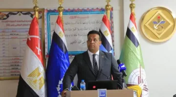 محمد كمال يحصل على زمالة كلية الدفاع الوطنى