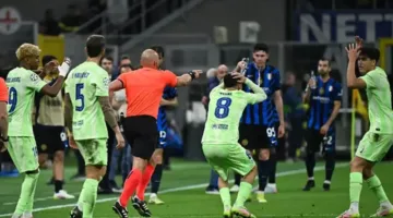مدافع برشلونة: الموسم لم ينته بعد.. وليس لدينا شك في النهوض مجددًا