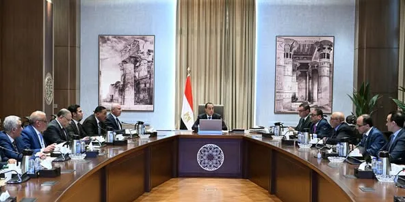 مدبولي: تحسين مدينة رأس الحكمة يعزز جذب الاستثمارات ويساعد في تحقيق تنمية كبيرة بالساحل الشمالي الغربي مدبولي: تحسين مدينة رأس الحكمة يعزز جذب الاستثمارات ويساعد في تحقيق تنمية كبيرة بالساحل الشمالي الغربي