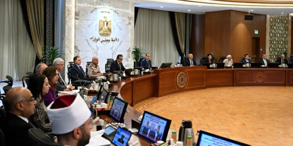 مدبولي يؤكد على أهمية تأمين احتياجات المواطنين من السلع خلال عيد الأضحى