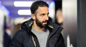 مدرب مانشستر يونايتد: كل اللاعبين مؤهلون للمشاركة في نهائي الدوري الأوروبي.