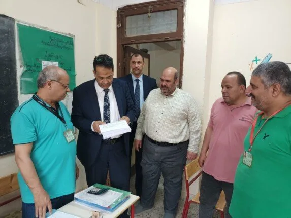 مدير تعليم الغربية يزور لجنة الإشراف والمراقبة لدبلوم المدارس الفنية الزراعية مدير تعليم الغربية يزور لجنة الإشراف والمراقبة لدبلوم المدارس الفنية الزراعية