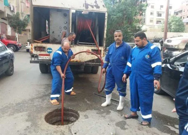 مدير مياه القناة: حملة شاملة لتنظيف وصيانة بيارات المحطات وأنظمة الصرف الصحي مدير مياه القناة: حملة شاملة لتنظيف وصيانة بيارات المحطات وأنظمة الصرف الصحي