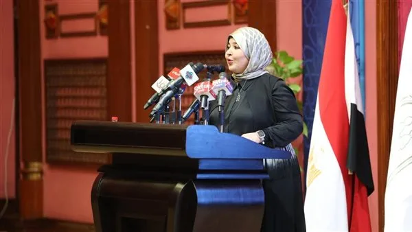 مرصد الأزهر يدعو الشباب لاستغلال الإعلام الرقمي في دعم القضايا العادلة مرصد الأزهر يدعو الشباب لاستغلال الإعلام الرقمي في دعم القضايا العادلة