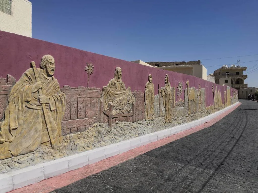 مزار جبل الطير: المكان الذي عاشت فيه السيدة مريم العذراء والرب يسوع، وجهة دينية يستقطب مسيحيي العالم.