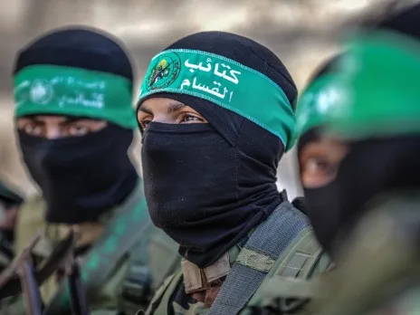 مسؤول أمني إسرائيلي: الحرب العنيفة على قطاع غزة قد تستمر لعامين إضافيين حتى يستطيع الجيش هزيمة حركة “حماس” مسؤول أمني إسرائيلي: الحرب العنيفة على قطاع غزة قد تستمر لعامين إضافيين حتى يستطيع الجيش هزيمة حركة “حماس”