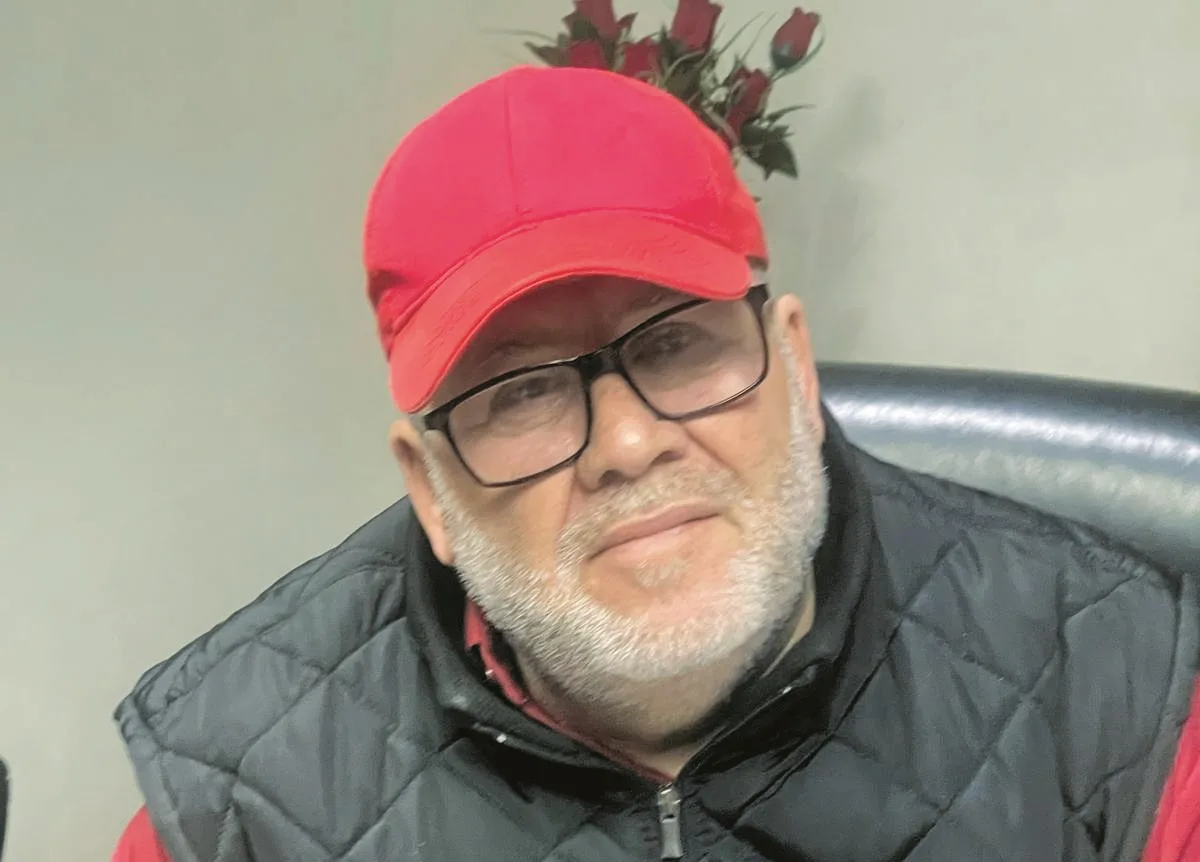 مسافر فلسطيني يجوب 130 دولة منادياً بالسلام بين الأمم