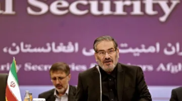 مستشار خامنئي: أمريكا اعترفت بعدم امتلاك إيران لسلاح نووي والاتفاق بات قريبا