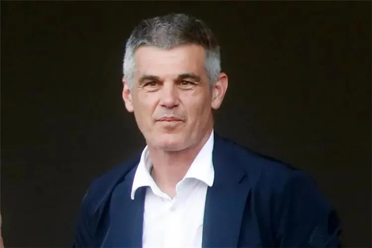 مستشار لابورتا يهاجم مارشينياك: هدد لاعبينا من الدقيقة الثالثة.. والصدف لا تحدث بدون سبب مستشار لابورتا يهاجم مارشينياك: هدد لاعبينا من الدقيقة الثالثة.. والصدف لا تحدث بدون سبب