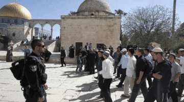 دعوات متطرفة لزيادة اقتحامات المستوطنين إلى ساحات المسجد الأقصى