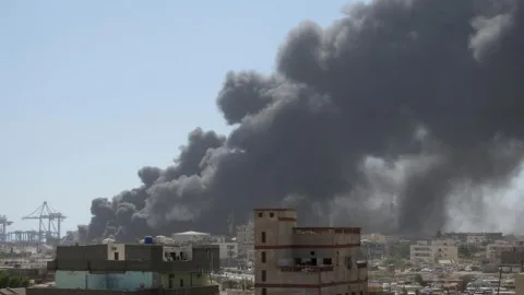مسيرات تقصف بورتسودان لليوم السادس على التوالي مسيرات تقصف بورتسودان لليوم السادس على التوالي