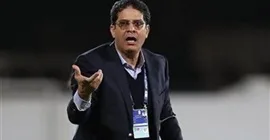 مشكلة تهدد أيمن الرمادي في الظهور الأول مع الزمالك.. ما القصة؟