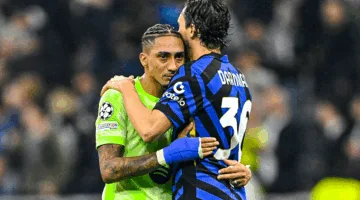 مصائب قوم عند قوم فوائد.. صلاح الأقرب للكرة الذهبية 2025 بسبب دموع رافينيا