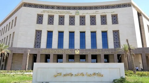 مصدر في وزارة التربية والتعليم: تغييرات قانون التعليم تتيح مرونة في تحديث نظام الثانوية العامة. مصدر في وزارة التربية والتعليم: تغييرات قانون التعليم تتيح مرونة في تحديث نظام الثانوية العامة.