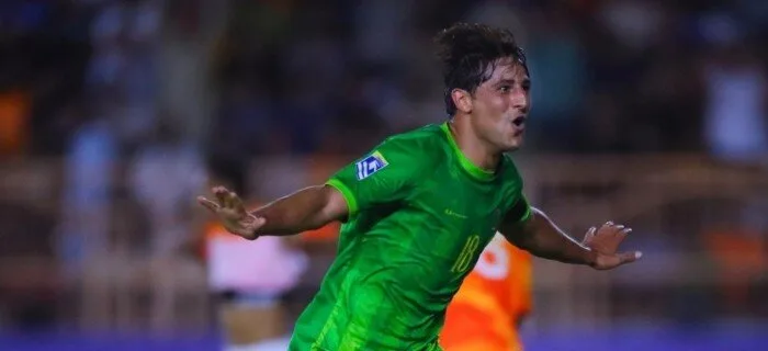 مصدر موثوق يوضح تفاصيل انتقال مهند علي إلى الزمالك مصدر موثوق يوضح تفاصيل انتقال مهند علي إلى الزمالك