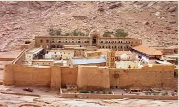 مصر تؤكد من جديد التزامها بحماية المعالم الدينية وتعزيز احترام التعددية الدينية. مصر تؤكد من جديد التزامها بحماية المعالم الدينية وتعزيز احترام التعددية الدينية.